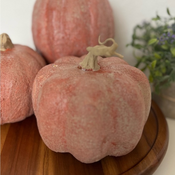 3 New Hand Painted Foam Pumpkins Vintage Olive Ateliers RH Style Old Rustic Hom - Picture 9 of 10